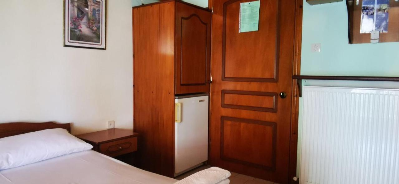 ניו פנטלימונאס Apartments Erato מראה חיצוני תמונה