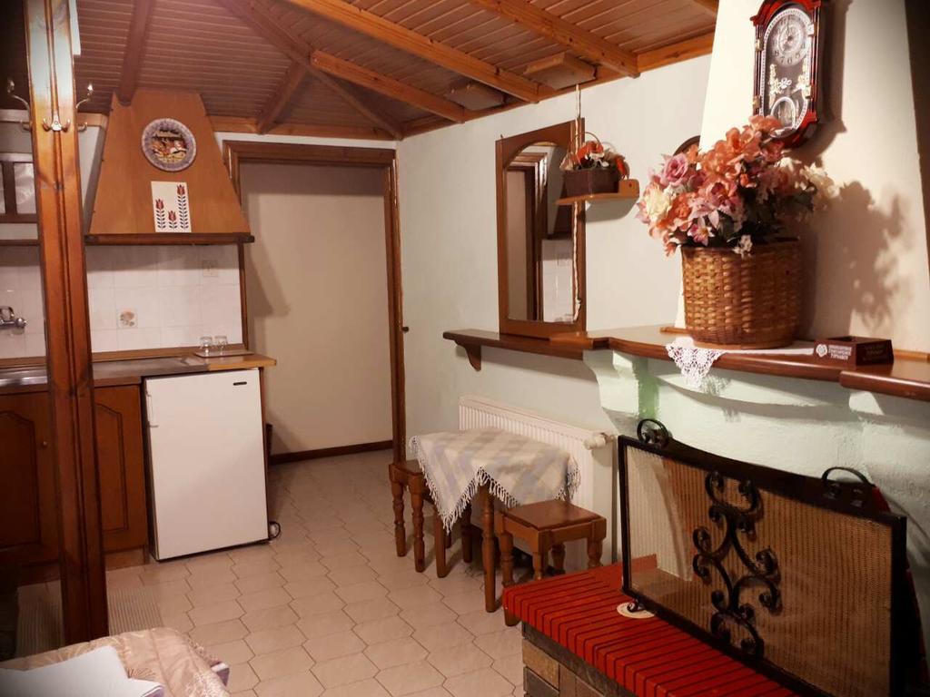 ניו פנטלימונאס Apartments Erato מראה חיצוני תמונה